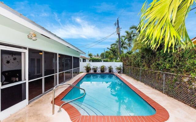 Affinity Pearl - Tropical Oasis, Pool, Covered Patio, Near Beach