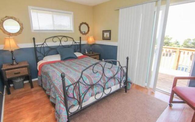 Gone Coastal - 2 Br Home