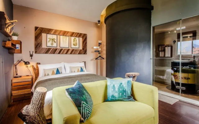 Original About Bed and Breakfast