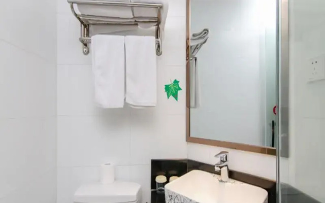 Kyriad Hotel (Shanghai Fengcheng)