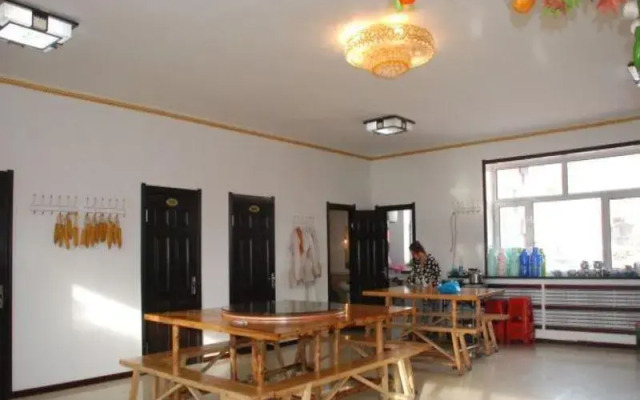 Yabuli Xueyou Boutique Hotel