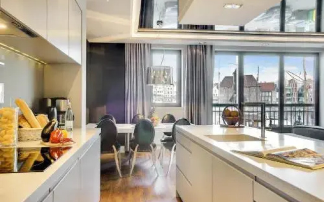 Flatinfo Apartments Aura