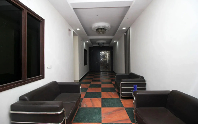 OYO Rooms Delhi Maharani Bagh