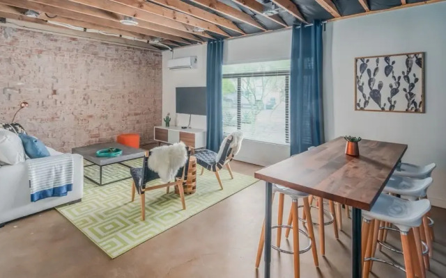 2BR Apt Central PHX by WanderJaunt