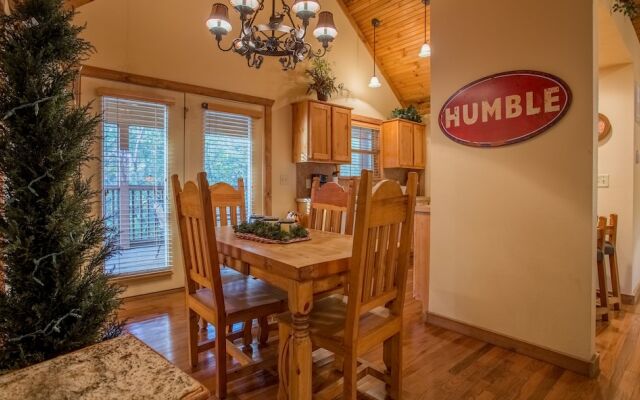 Lazy Pines Lodge by RedAwning