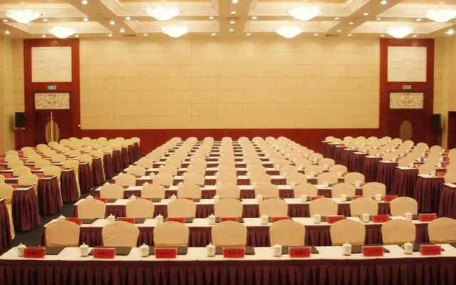 Crown Garden Hotel - Zaozhuang