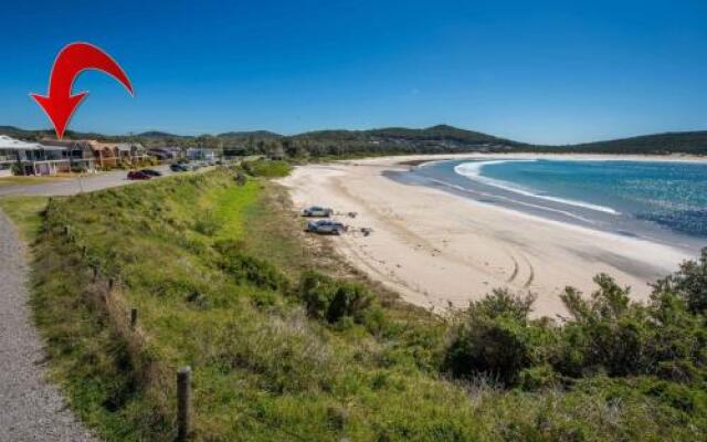 Beach House 72A Marine Drive - Fingal Bay