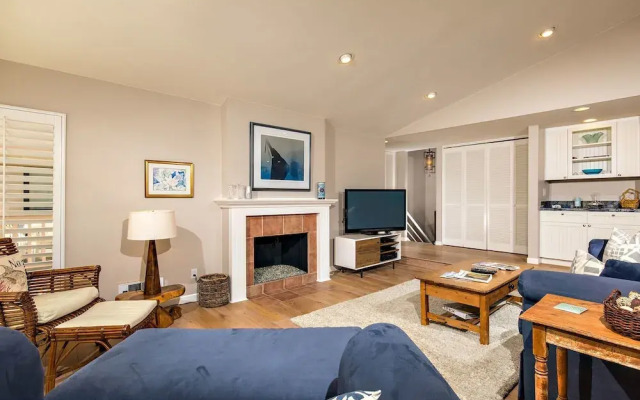 South Sierra Townhouse #103972