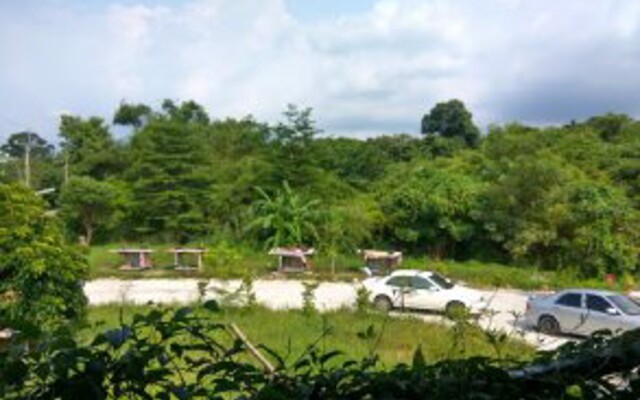 Meet By Chance - Hostel