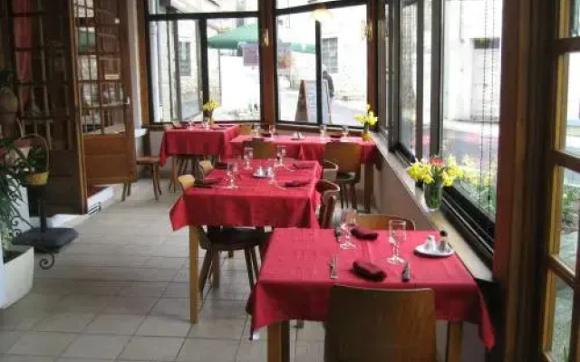 Hôtel des Voyageurs