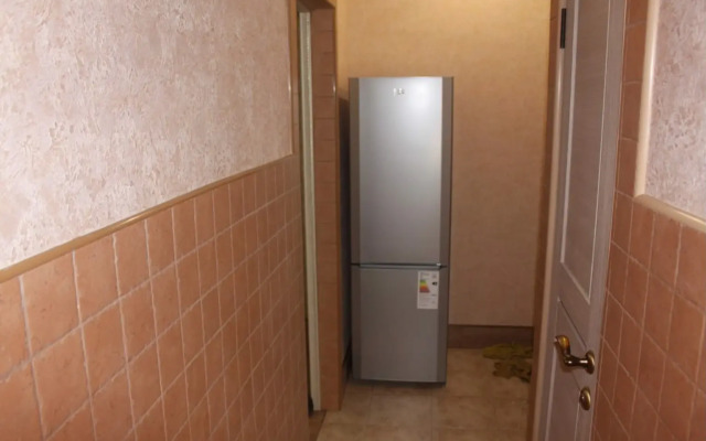 Sun City Apartments on the street. Parkovaya 40
