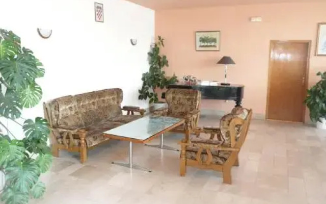 Hotel Bebić