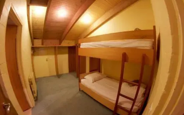 Snow Ski Apartments 41