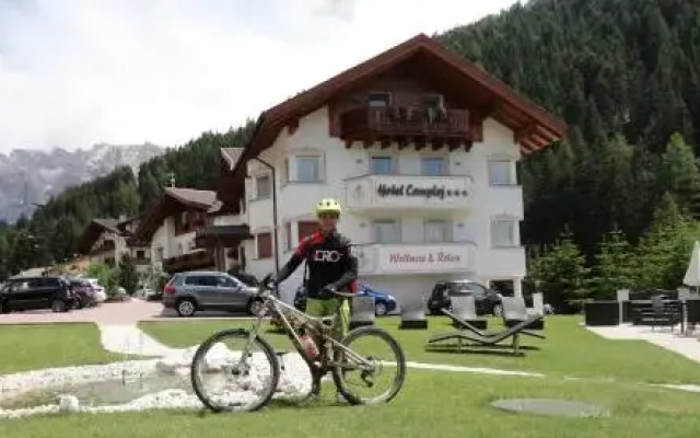 Hotel Comploj