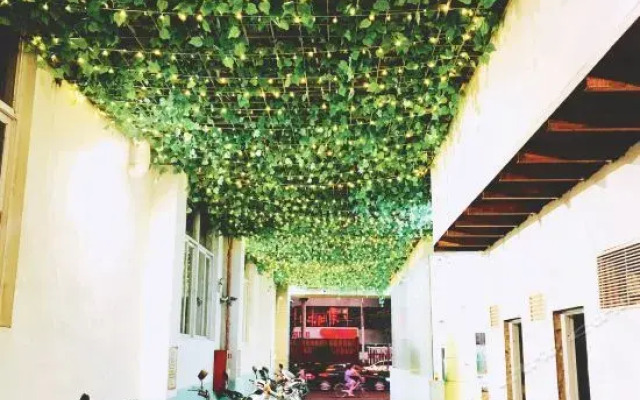 Li an hotel ( China Railways Highspeed chaozhou shantou station Branch)