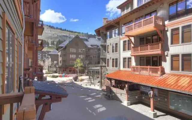 Copper One Lodge A