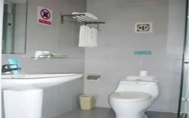 An E Bazhong Branch