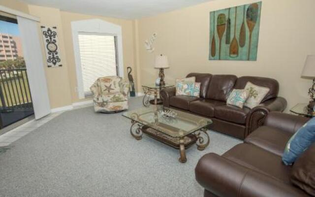 Inlet Reef 213 2 Bedroom Condo by RedAwning