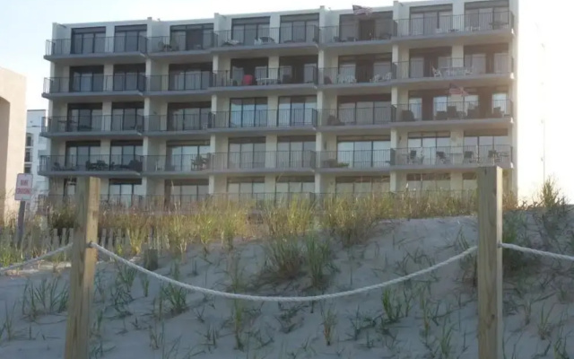 Sails II 204 - 1 Br Condo