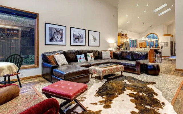 Abode at Four Lakes