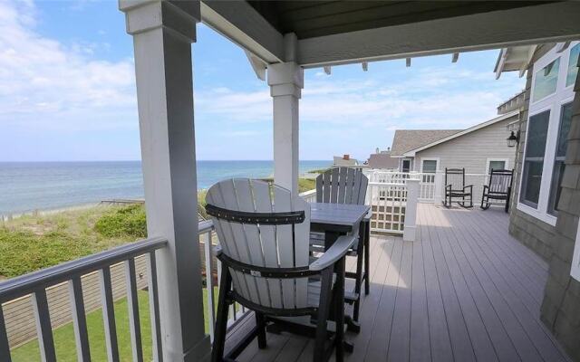 Cape Seaside - 7 Br Home
