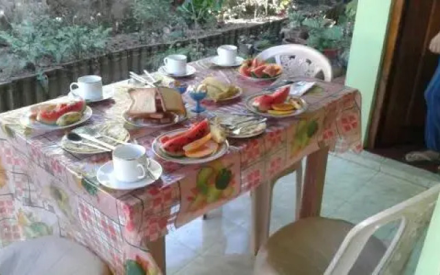 Yoho Little Paradise Homestay