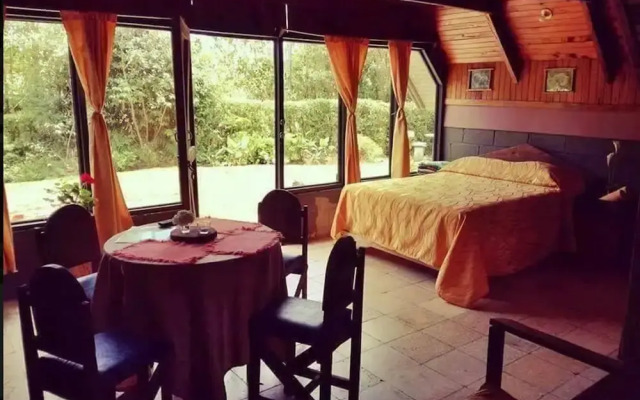 Cabinas Turísticas Cerro Alto