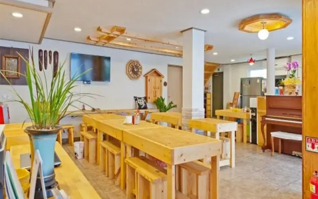 Gyeongju Guesthouse Travel Road