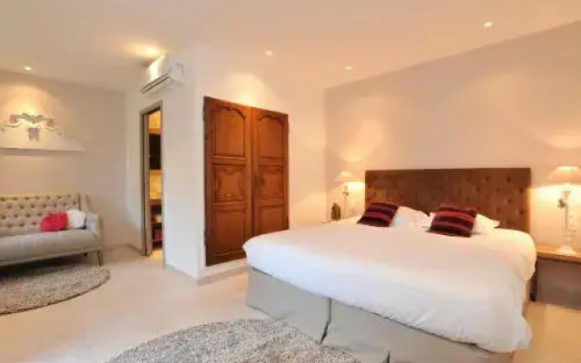 Château de Tanay B&B