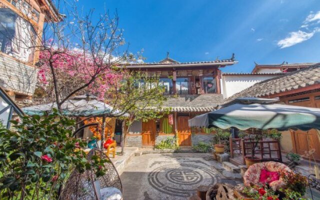 Shylie·Ruwan-Shiguang View of the Ancient City Panoramic Beauty Su (Lijiang Ancient City Branch)