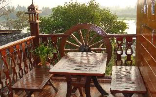 Hidden Holiday House