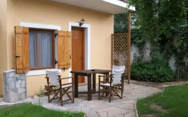 Lysistrata Bungalows