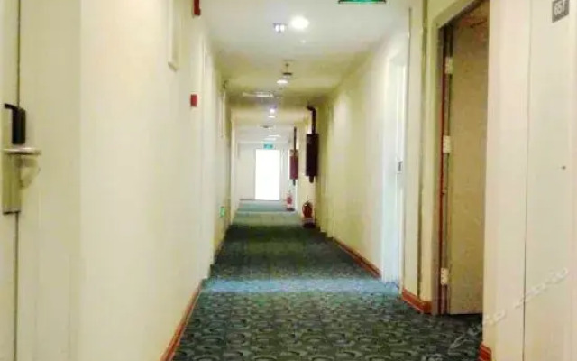 7Days Inn Taiyuan University of Technology West Gate