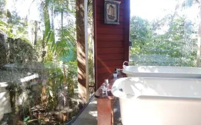 Aruna Eco Spa