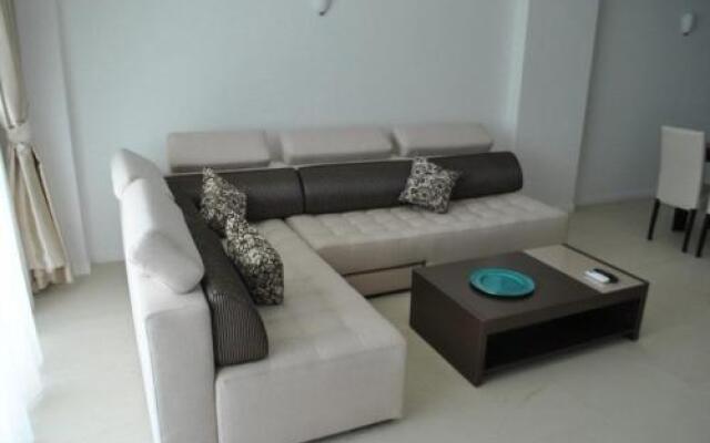 Apartamente Sara Holiday