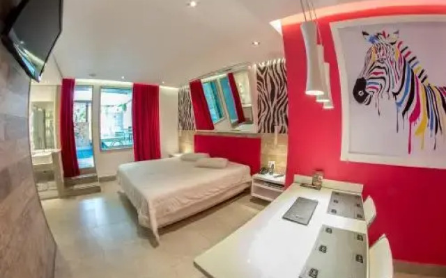Opium Motel