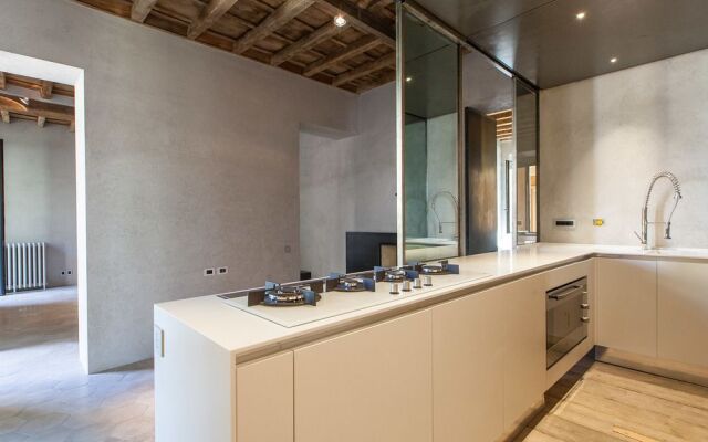 Rental in Rome Loophouse