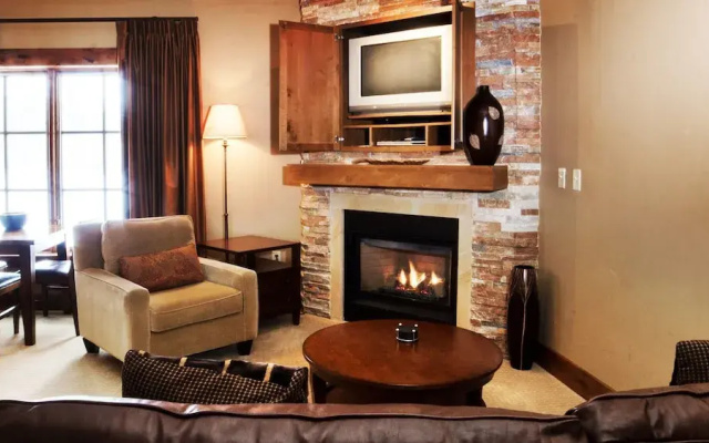Happy Trails - LOM320 - 1 Br Condo