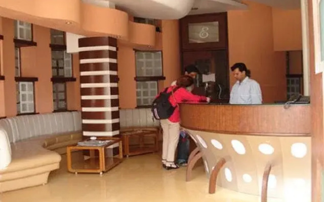 OYO 6647 Om Hari Residency