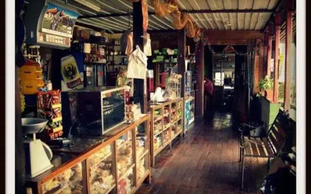 Los Gallitos Eco Lodge