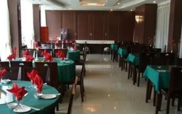 Jiugong Hotel