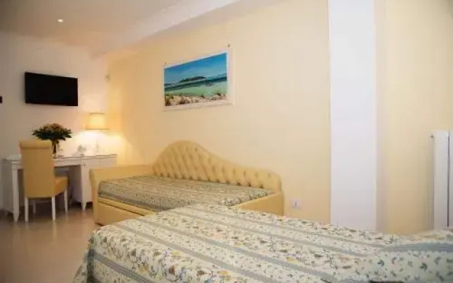 Falli Exclusive Rooms And Breakfast