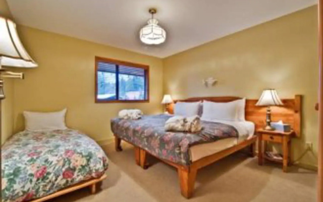 Cedar Springs Lodge