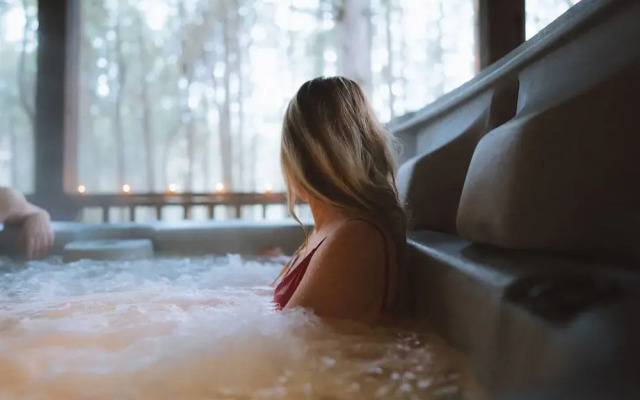 Romance In The Ravine - Hocking Hills
