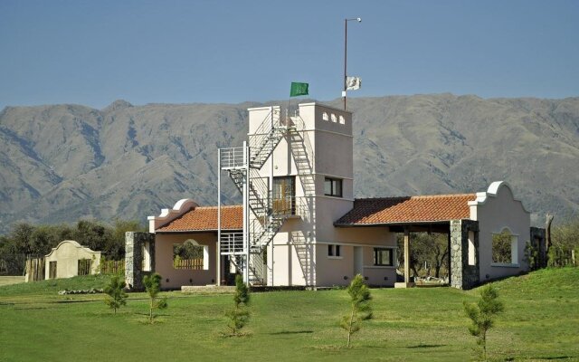 Posada Ayres Del Golf