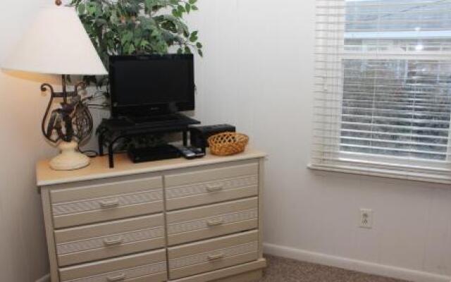 Ocean Retreat - 3 Br Home