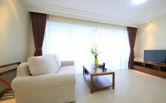 eStay Residence• Hidden Bay Huidong