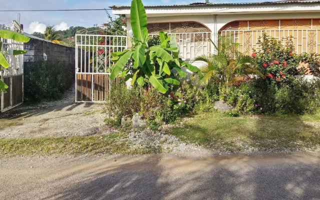 House With one Bedroom in Cayenne, With Enclosed Garden and Wifi - 4 k