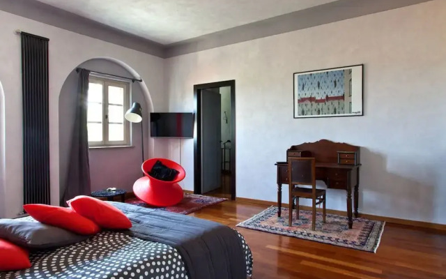 Villa Frola