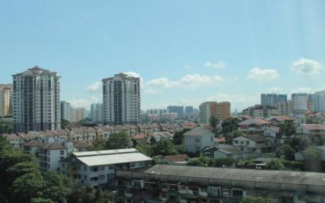 Pearl Suria Residence KL